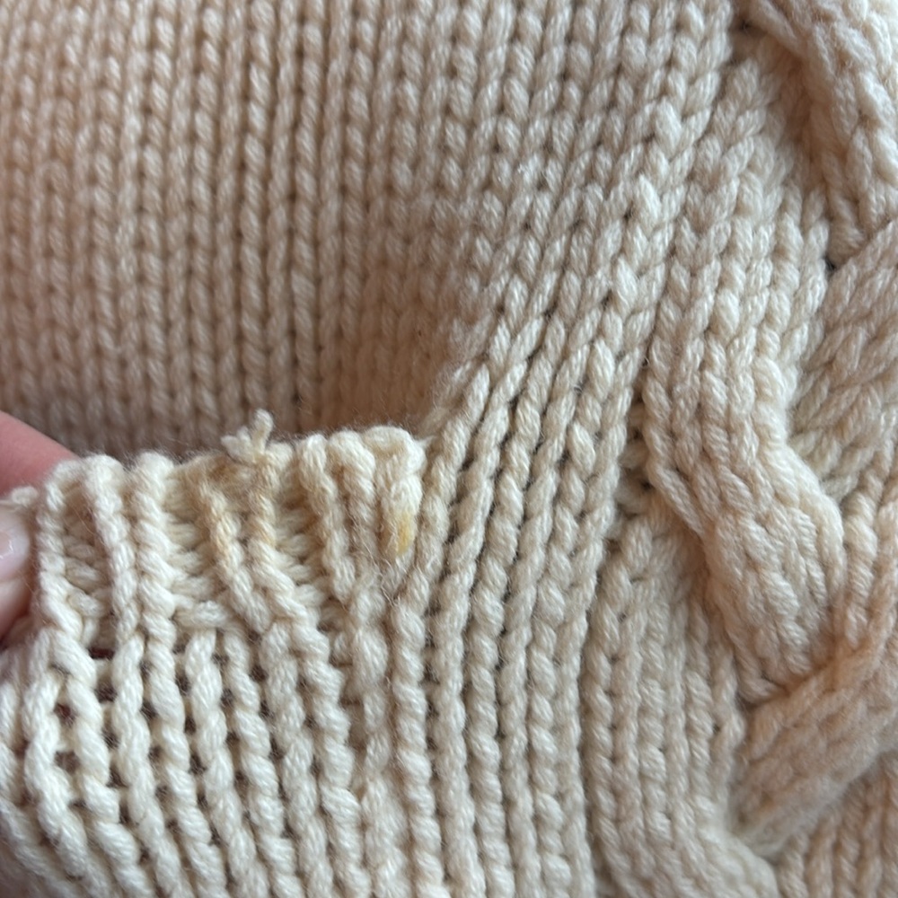 Burberry Cable knit scarf shawl wrap pockets - Picture 9 of 12